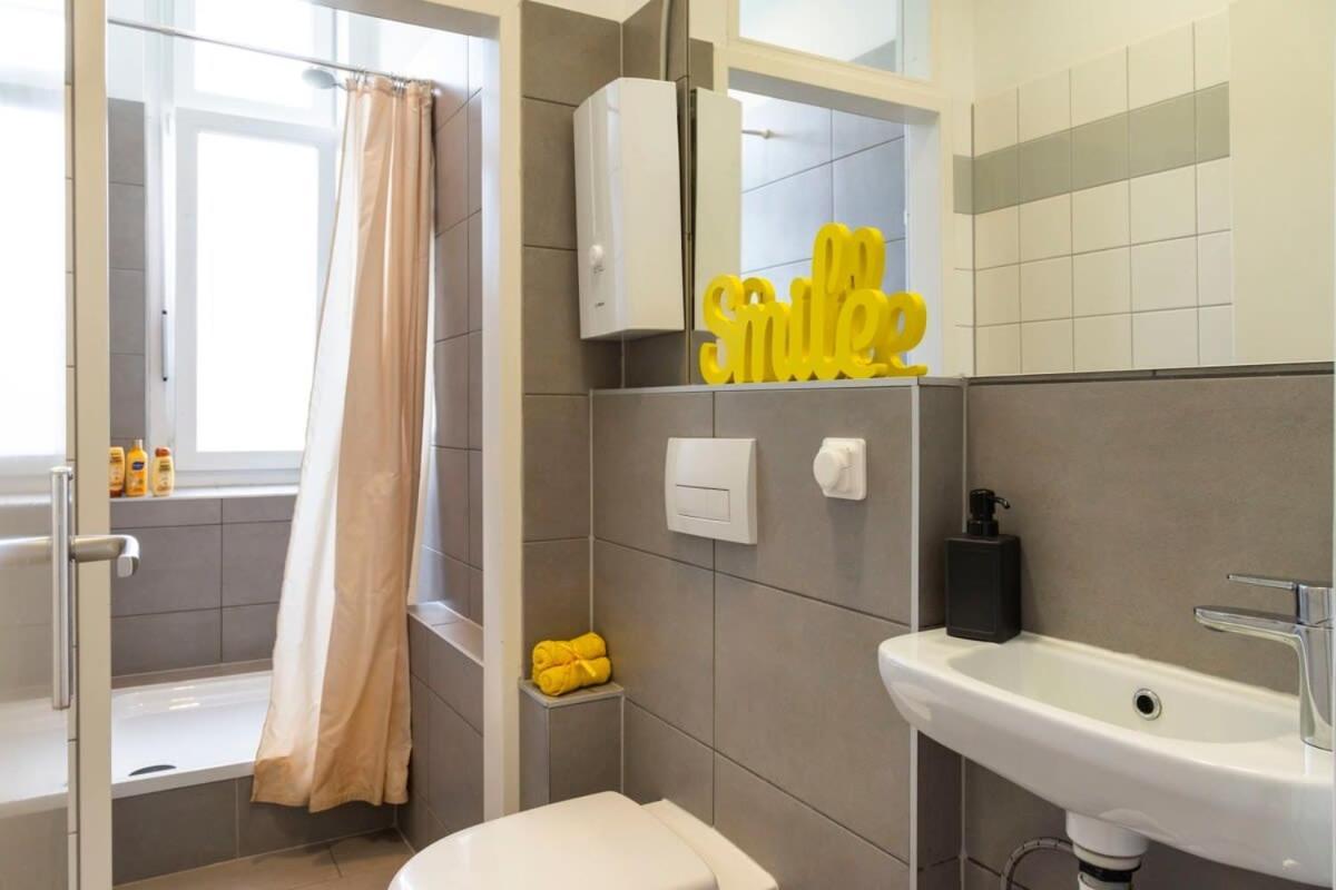 Central Big Apartment Self Checkin Берлин Экстерьер фото